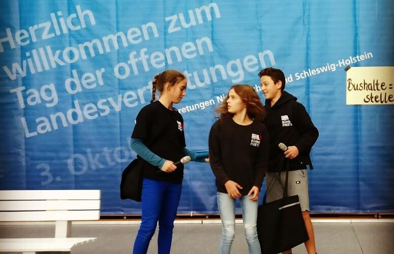 Niederdeutsche Bühne Preetz e.V  in Berlin #landesvertretungschleswigholstein #plattdeutsch #niederdeutschebühnepreetz #sketche #jugendbühne #tagderdeutscheneinheit #etwasganzbesonderes