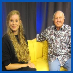 Erst vor kurzem war unsere Geschäftsführerin Katharina Glau zu Besuch auf dem "Gelben Sofa" , einem Talk-Format  beim Offenen-Kanal Kiel. In dem Interview ging es unteranderem auch um ihr Engagement und Freude bei der Niederdeutschen Bühne Preetz.Das volle Interview könnt ihr auf der eigenen Website Lassmalschnacken! anschauen.Heute feiert der Moderator Gerd Hausotto seinen runden 80sten Geburtstag. Wir wünschen ihm alles Gute und weiter viel Freude und Spaß an seiner Tätigkeit.#herzlichenglückwunsch #interview #talk #kiel