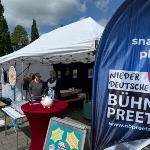 Wir sind beim Schusterfest in Preetz mit dabei – und zwar mitten auf dem Cathrinplatz, wo wieder das große Kinderfest stattfindet!Gemeinsam mit vielen anderen Preetzer Vereinen sorgen wir für Spaß, Kreativität und gute Laune: Mitmach-Theater Masken malen Kinderschminken Glücksrad mit kleinen GeschenkenDas Wetter ist super – kommt vorbei, bringt die Familie mit und feiert mit uns!